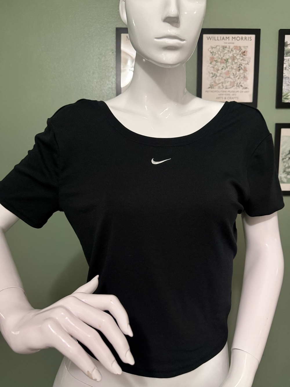 Nike Black Scoop Neck Short Sleeve Crop Top with White Swoosh